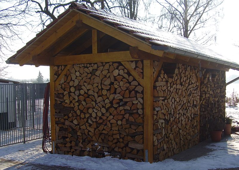 Brennholzberdachung